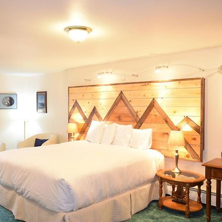 Alaska House Of Jade Bed And Breakfast Anchorage Exterior photo