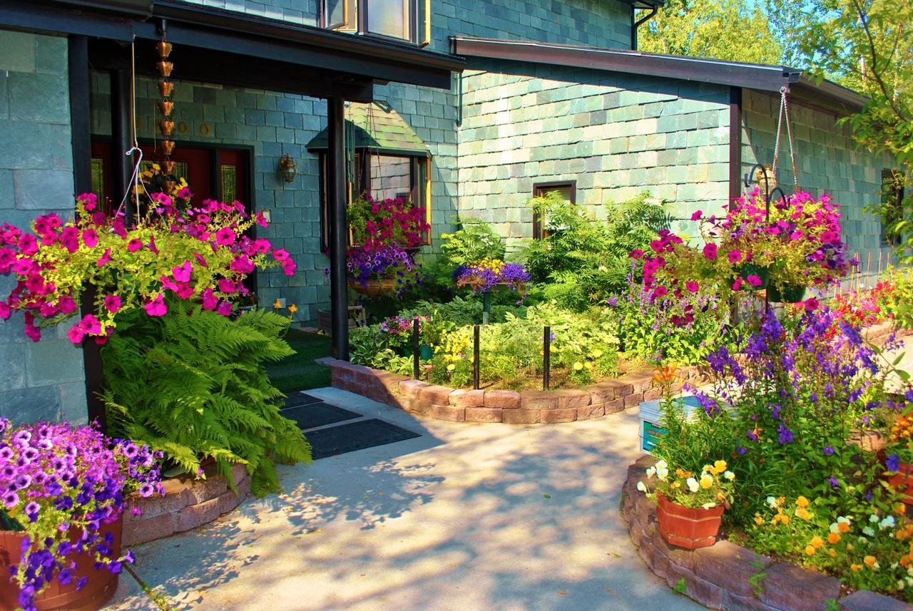 Alaska House Of Jade Bed And Breakfast Anchorage Exterior photo