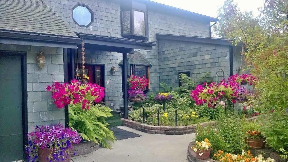Alaska House Of Jade Bed And Breakfast Anchorage Exterior photo
